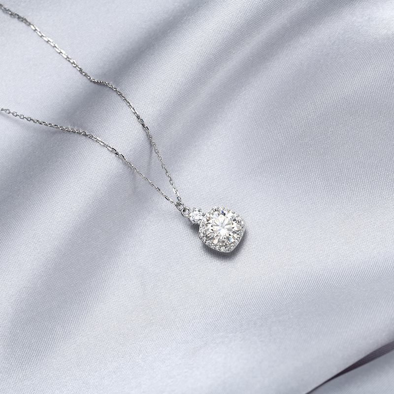 BeBright - Nyx Silver Necklace